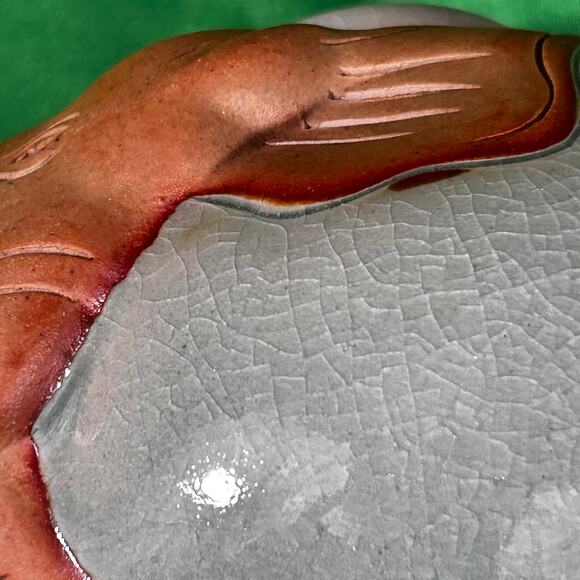 Siam Celadon Handmade Elephant Vase Jar Wood Ash Glaze Made in Thailand - Picture 11 of 12